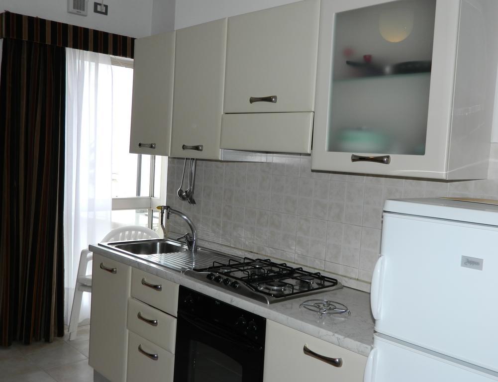 Residence Dei Fiori Bordighera Room photo